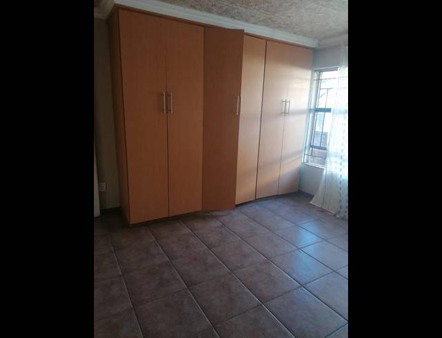 4 BEDROOM HOUSE FOR SALE IN SOSHANGUVE L